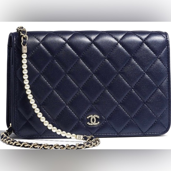 NWT Chanel Pearl Wallet On Chain Navy - Picture 13 of 13